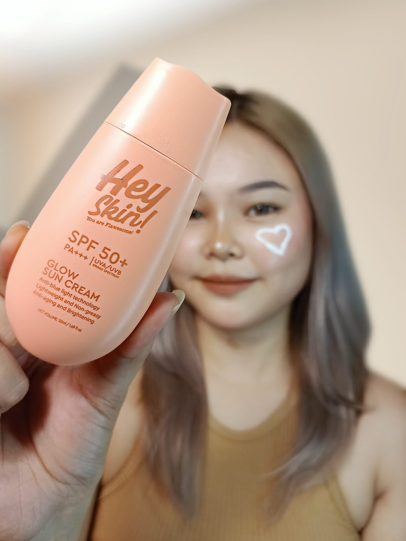Hey Skin Sunscreen Cream SPF 50 PA+++ Lightweight No White Cast Broad Spectrum Anti Aging 50ml